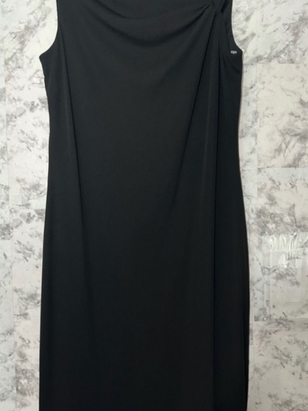 David Meister Black Sleeveless Midi Dress with Gentle Knot Detail